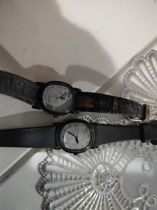 Dos relojes Casio