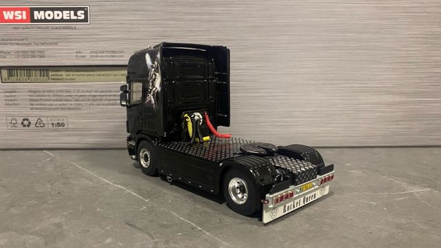 Wsi 1/50 Hendriks Scania Guns N'Roses
