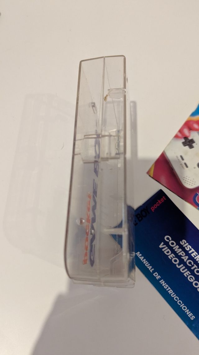 Game Boy Pocket con caja