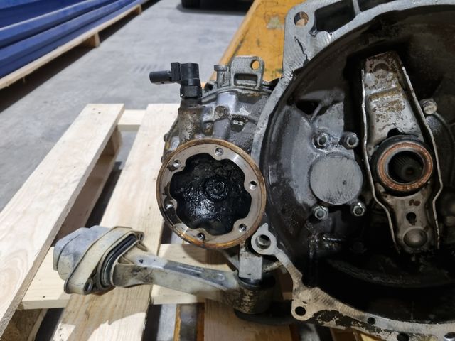 Caja de cambios 5V 1.9tdi  asv