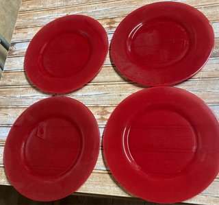 Platos planos de 32cm  cristal rojo