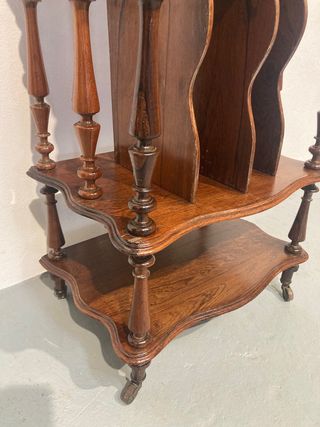 Antigua estanteria palo santo