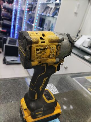 TALADRO DEWALT DCF921 (C)