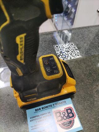 TALADRO DEWALT DCF921 (C)