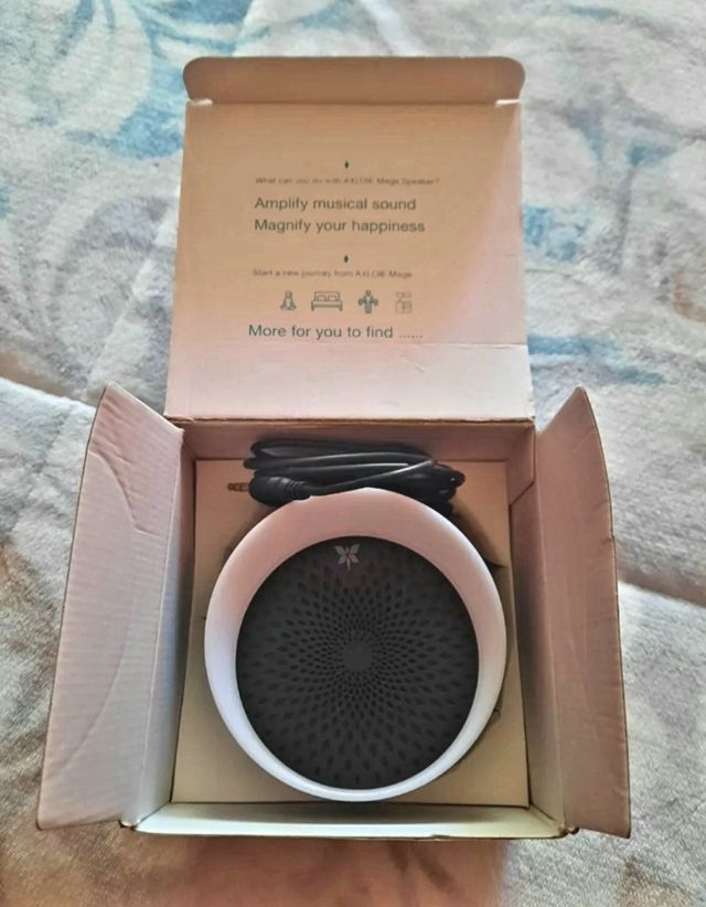 Altavoz inalámbrico Bluetooth 5.0 Axloie