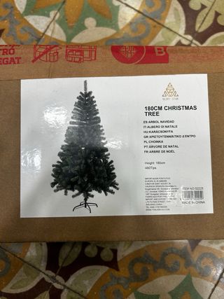 Arbol de Navidad 180cm Nuevo presentado