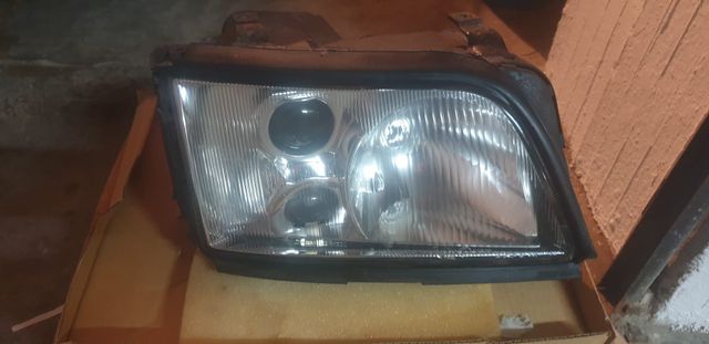 Piloto delantero derecho AUDI A6 C4 Sedán (4A2)