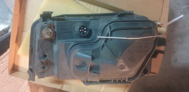 Piloto delantero derecho AUDI A6 C4 Sedán (4A2)