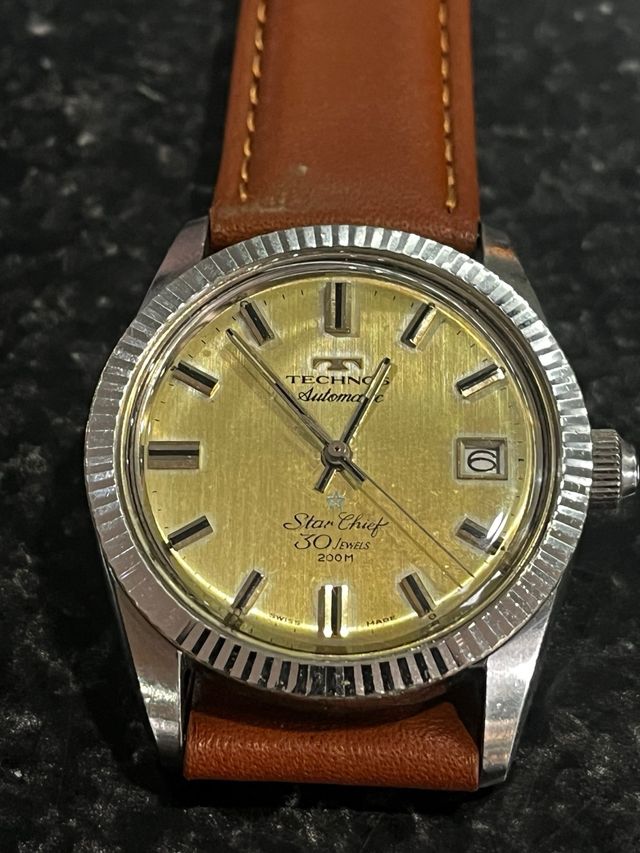 Reloj Technos Star chief 200m. Automatico.      