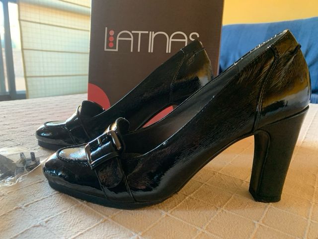Zapato chrarol negro 37 LATINAS