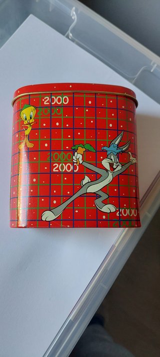 Regalo Lata