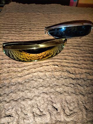 Gafas espejo. Futurista. Rave