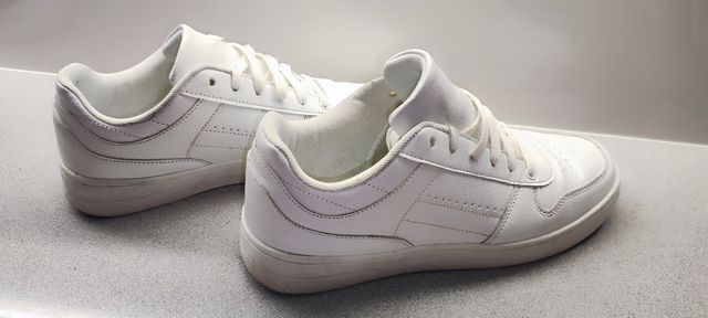 ZAPATILLAS DEPORTIVAS 41