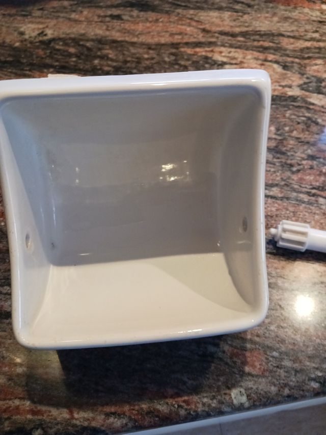 Pota rollo papal higiénico