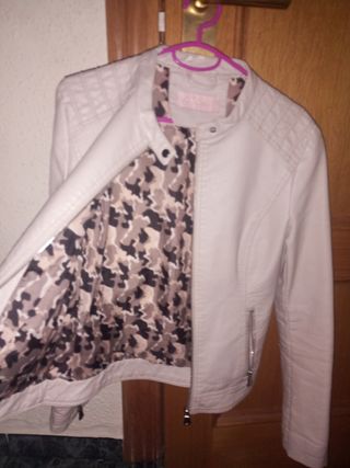 NEGOCIABLE Chaqueta beige cuero