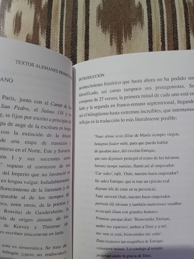 Libro de filología