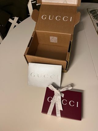 Tarjetero Gucci de Piel 