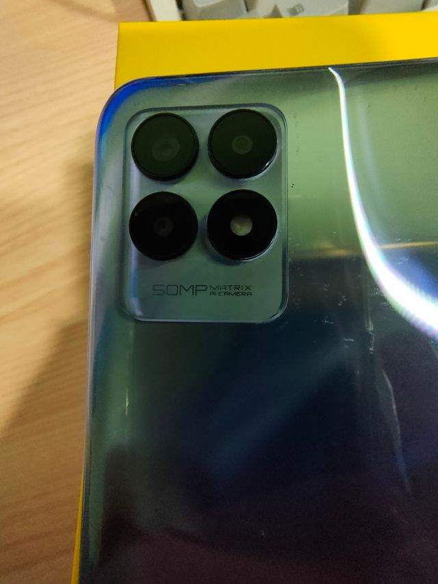 Teléfono móvil Realme 8i