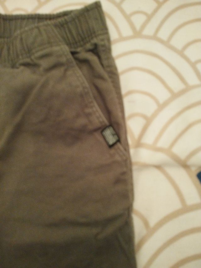 Pantalon jogger kaki talla 12-13