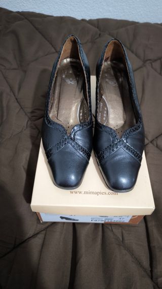 Zapatos mujer piel talla 37.Mima pies 👠