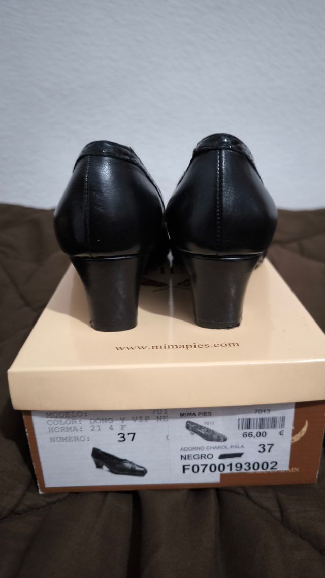 Zapatos mujer piel talla 37.Mima pies 👠