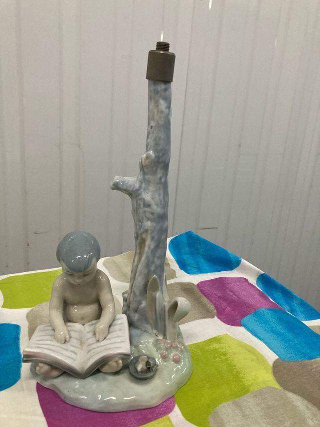 Lámparas Lladró joven y niño lector