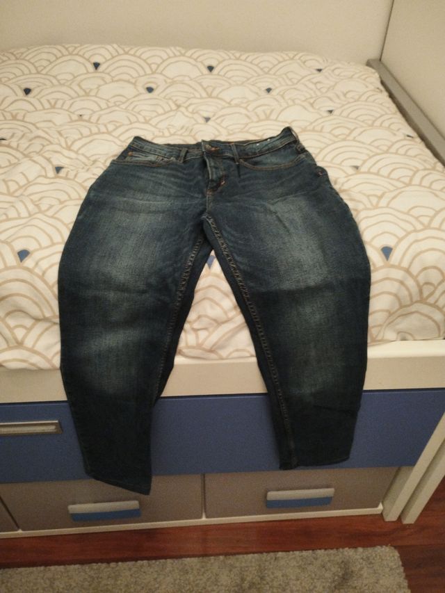 Pantalon vaquero slim fit azul oscuro