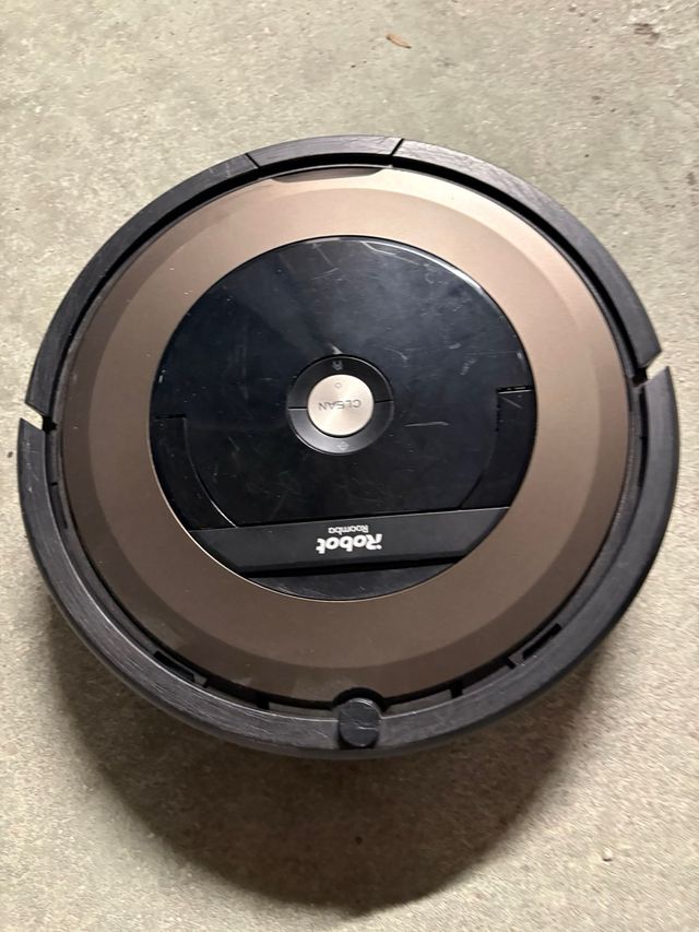 Robot roomba 896