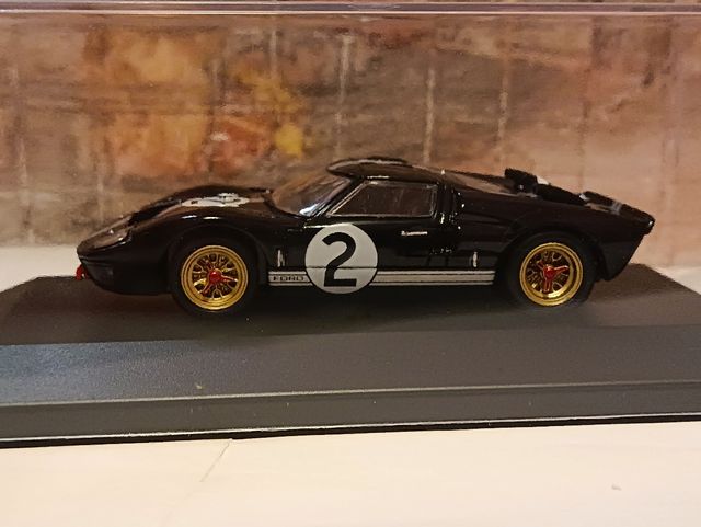 FORD GT MK  ESCALA 1/43