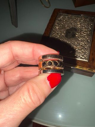 Anillo de Bimba y Lola
