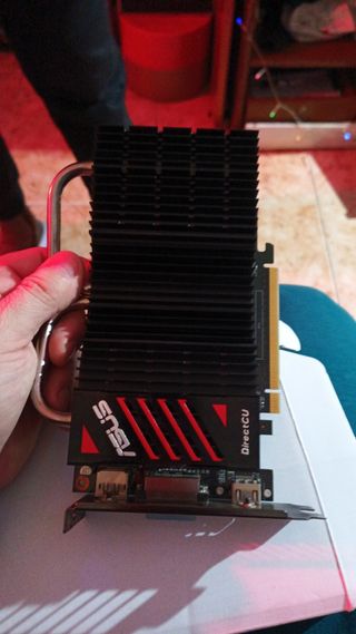 Tarjeta Gráfica Asus