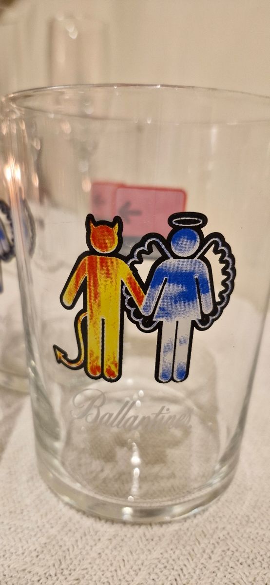 8 COPAS CUBATA MARCA BALLANTINES