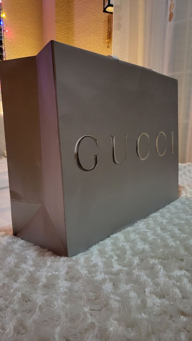 Bolsa de papel, Gucci