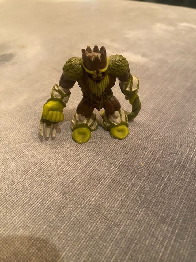 Barbataus, señor del Bosque Gormiti