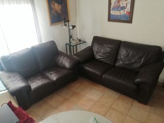 Sofa de cuero negro