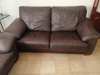 Sofa de cuero negro