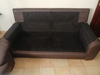 Sofa de cuero negro
