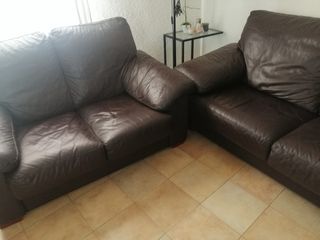 Sofa de cuero negro