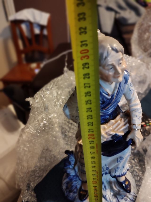 Pareja de figuras de cerámica china 