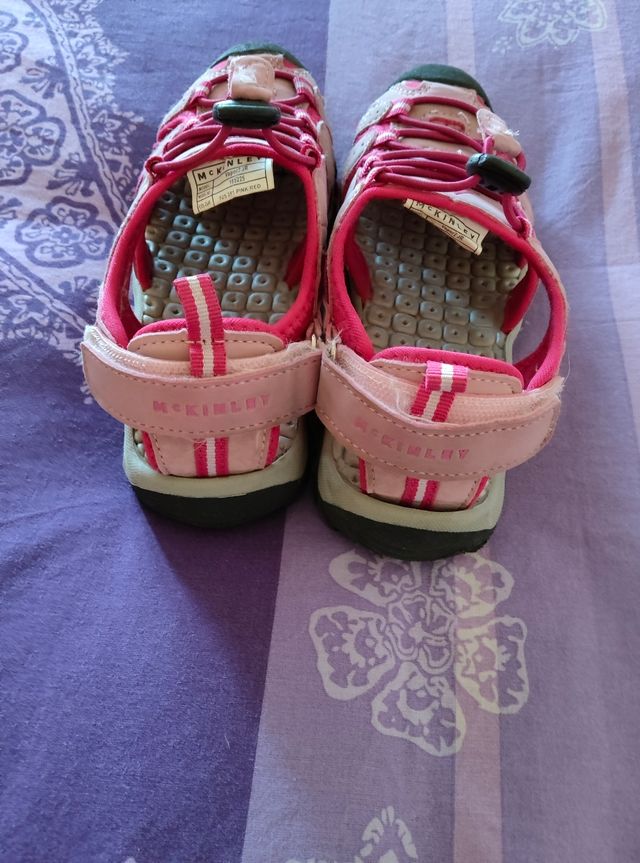 Zapatillas senderismo niña verano