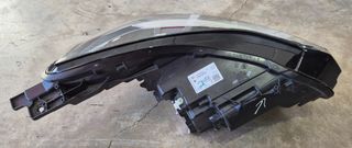 VENDO FARO IZQUIERO LED RENAULT CAPTUR 