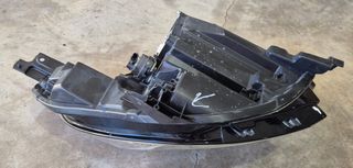 VENDO FARO IZQUIERO LED RENAULT CAPTUR 