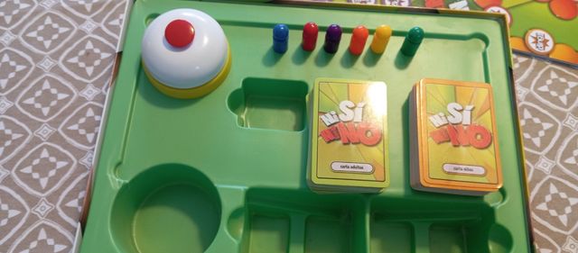 Juego de mesa "Ni si ni no" casi nuevo!!