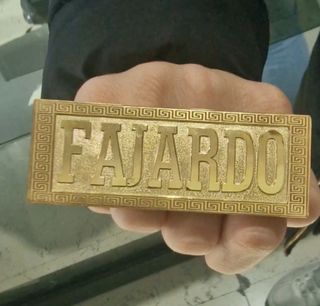 SE FABRICA SELLO 2 Y 4 DEDOS ORO 18KT 