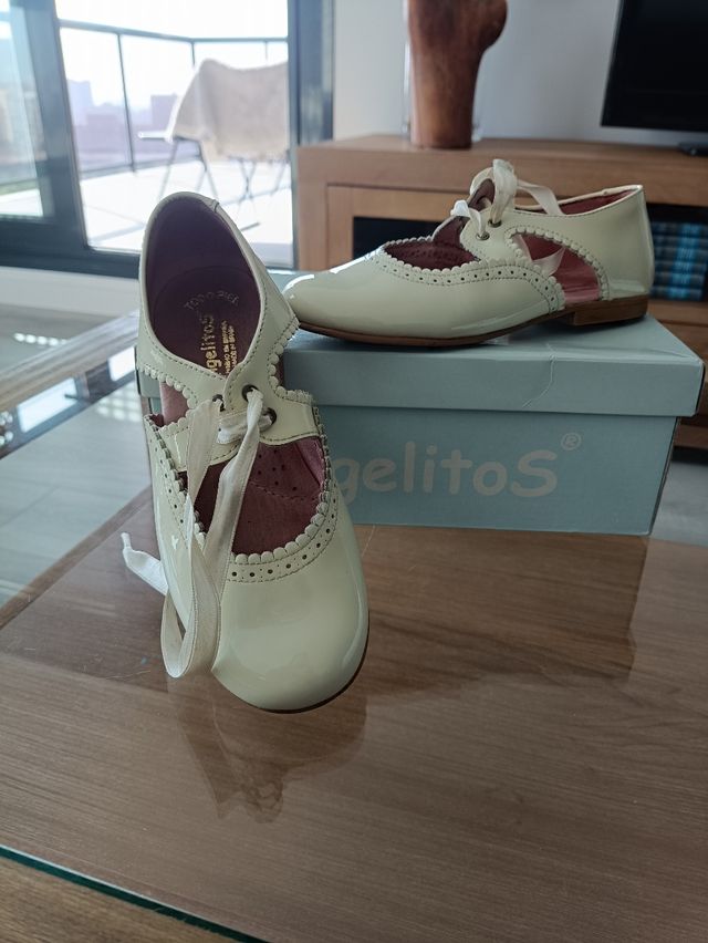 Zapatos angelitos