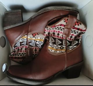 Botines talla 40