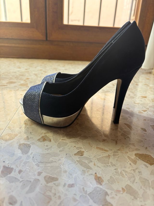 Zapatos tacon menbur