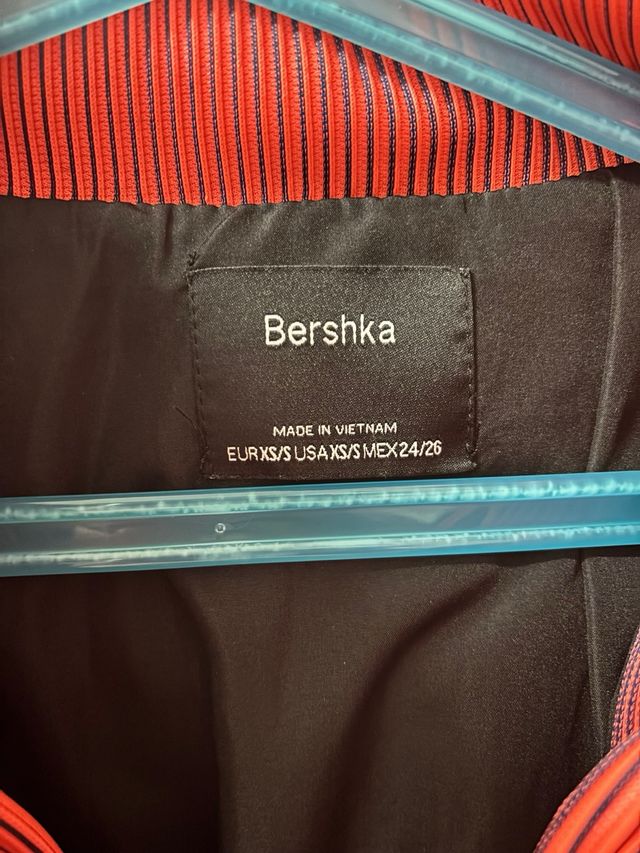 Abrigo naranja/morado