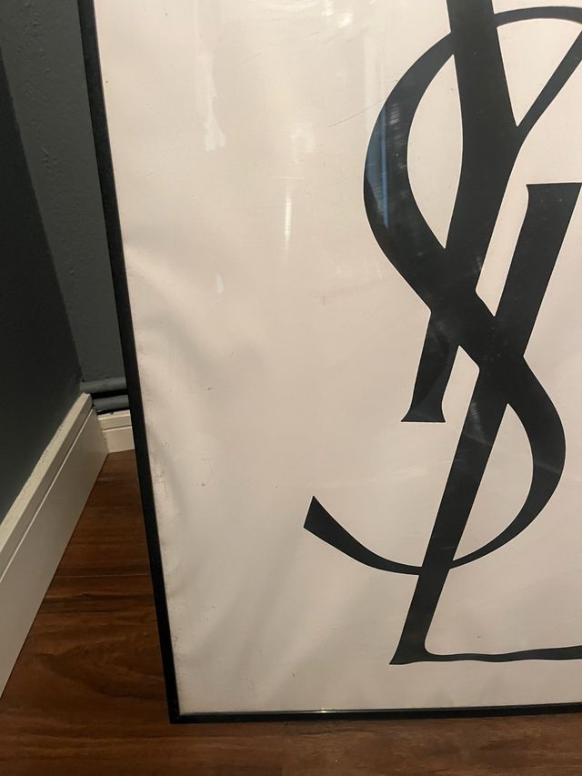 Cuadro logo Yves Saint Laurent grande