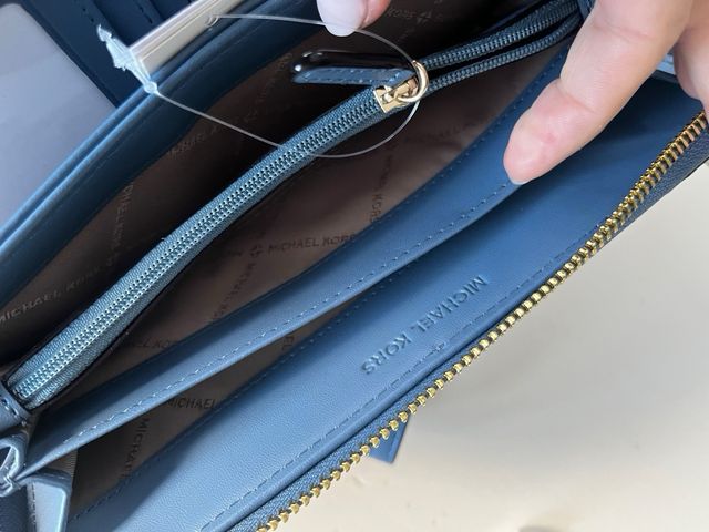 Portafoglio Michael Kors nuovo con etichette